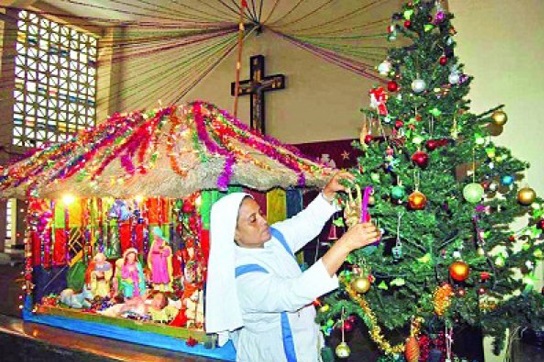 খ্রিষ্টান ধর্মাবলম্বীদের সবচেয়ে বড় ধর্মীয় উৎসব ‘শুভ বড়দিন’ আজ 